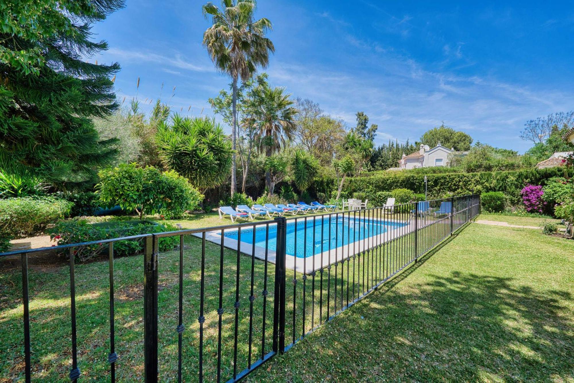 1106 Marbella Large Family Villa Estepona Buitenkant foto